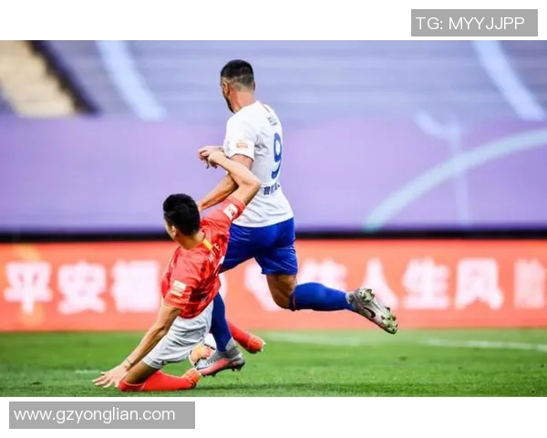 董路深度解读国安与恒大对决精彩瞬间与战术分析