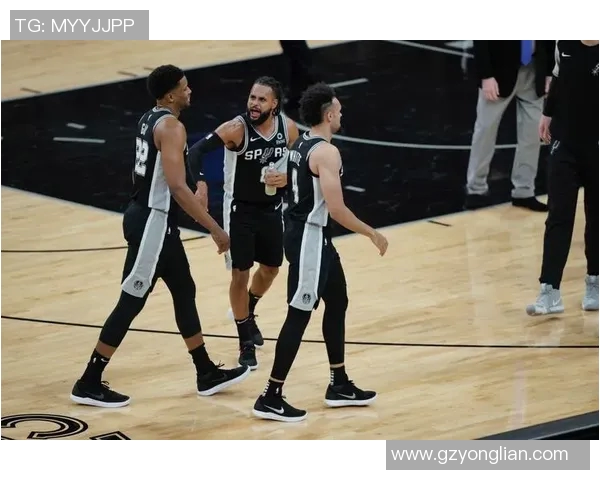 NBA马刺对阵爵士精彩比赛录像回放分析与精彩瞬间回顾